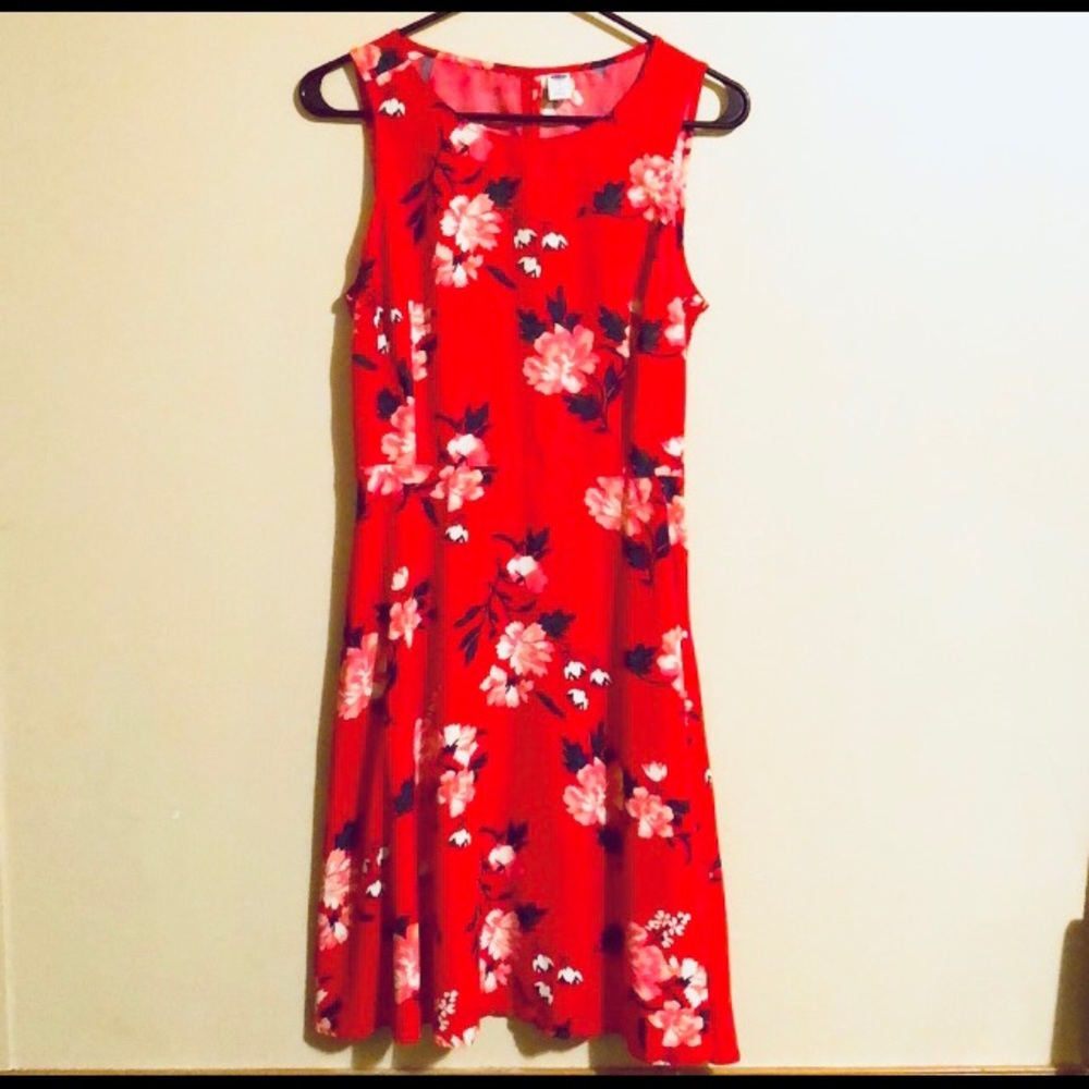 Old Navy Sleeveless Floral Dress